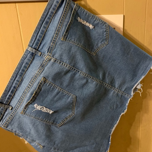 Plus Distressed Denim Skirt - Picture 2 of 3